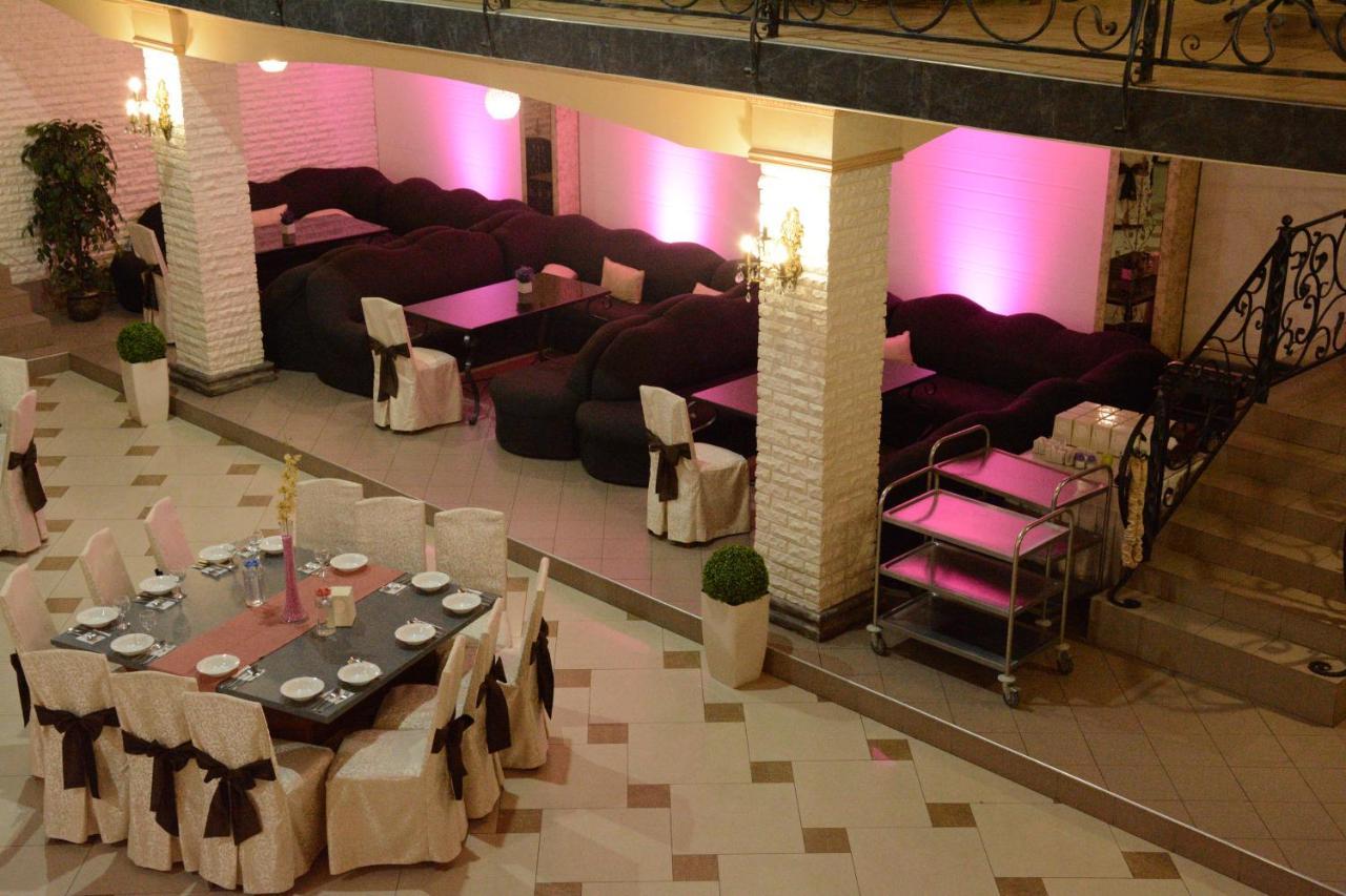 Illara Spa Hotel Irshava Exteriör bild