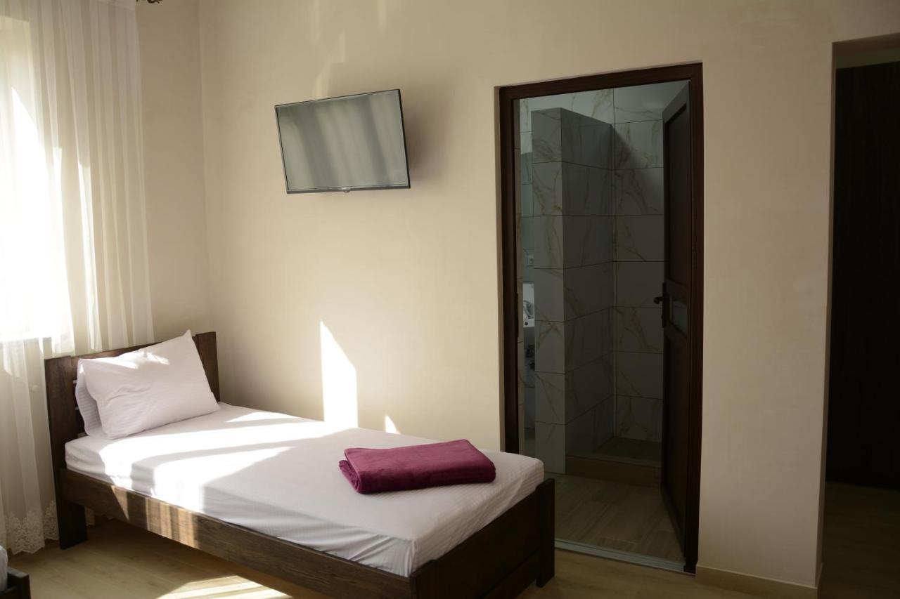 Illara Spa Hotel Irshava Exteriör bild